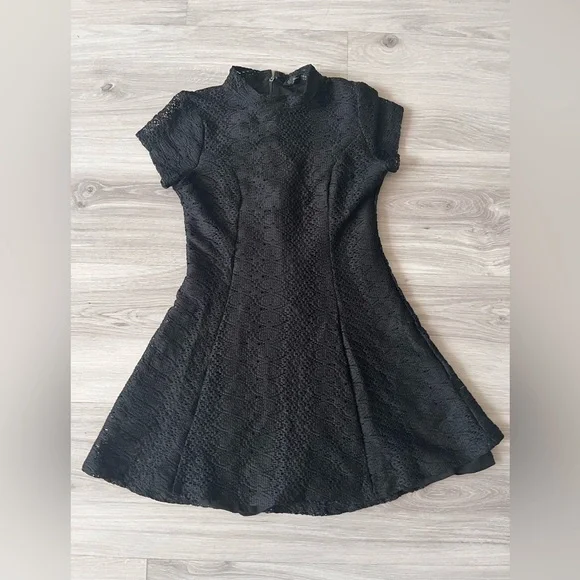 ZARA NWOT Elegant Black Women's Dress - Picture 3 of 10